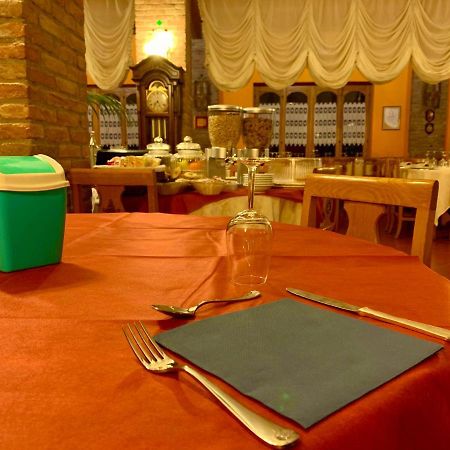 Agriturismo Corte Montini Villa Santa Giuletta ภายนอก รูปภาพ