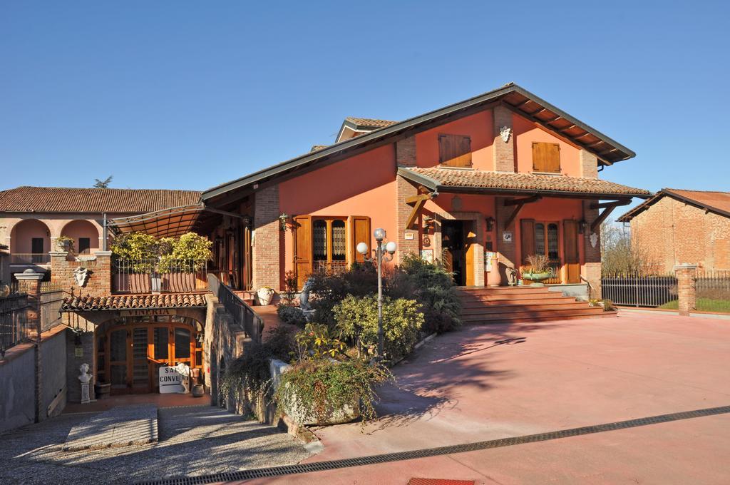 Agriturismo Corte Montini Villa Santa Giuletta ภายนอก รูปภาพ