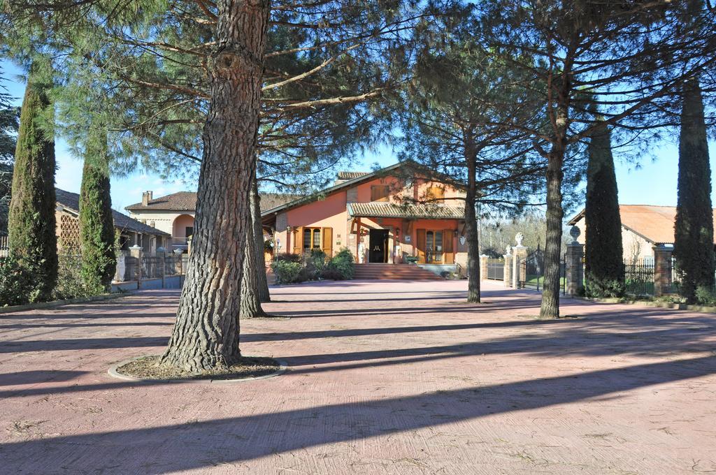 Agriturismo Corte Montini Villa Santa Giuletta ภายนอก รูปภาพ
