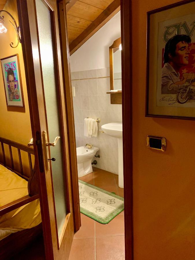 Agriturismo Corte Montini Villa Santa Giuletta ภายนอก รูปภาพ