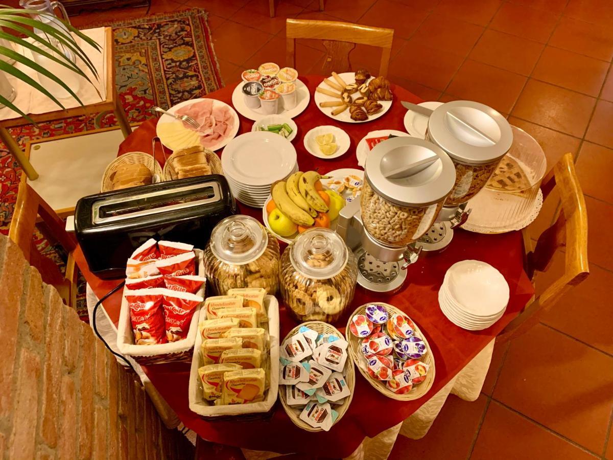 Agriturismo Corte Montini Villa Santa Giuletta ภายนอก รูปภาพ