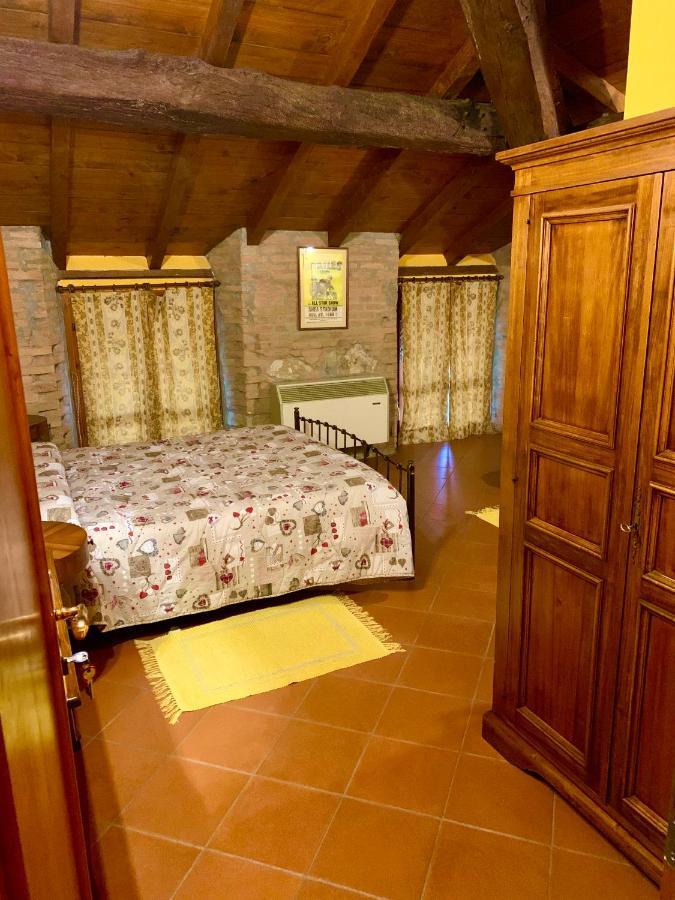 Agriturismo Corte Montini Villa Santa Giuletta ภายนอก รูปภาพ